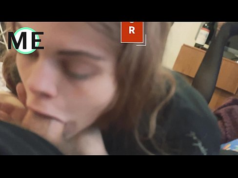 ❤️ Кур за грло, искинати гаќички и искинати штикли убаво да се запознаат ❤️ Секс видео на порно mk.hentaiser.ru ❤